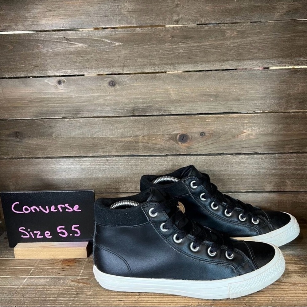 Kids Converse Chuck Taylor All Star Black Leather Sneakers Boots Size 5.5 Y GUC